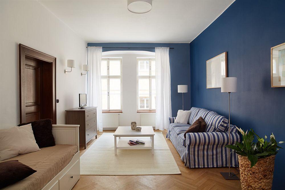 Abc Suites Прага Екстериор снимка