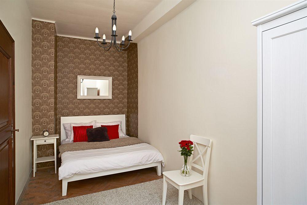 Abc Suites Прага Екстериор снимка