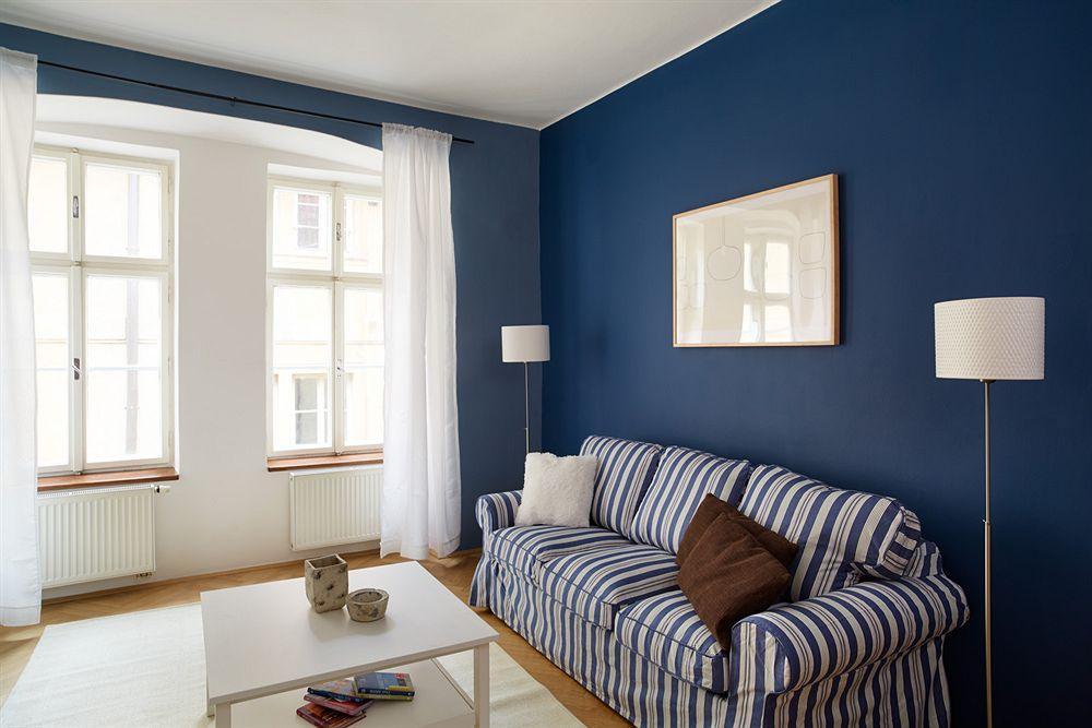 Abc Suites Прага Екстериор снимка